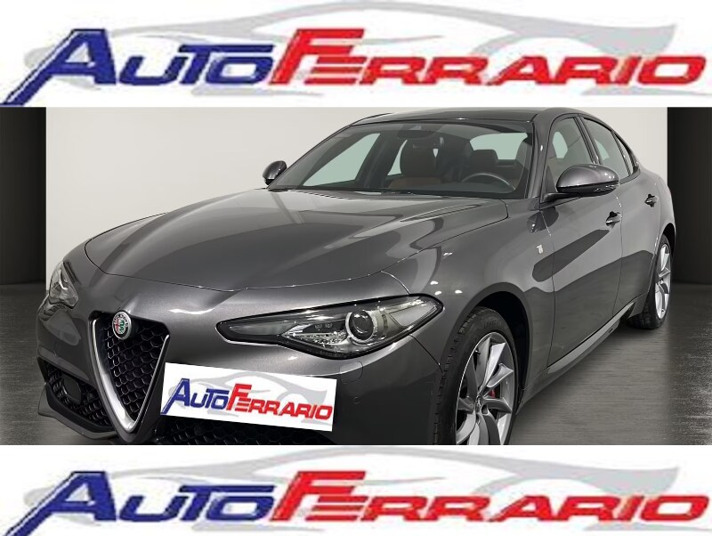 ALFA ROMEO Giulia (2016)
