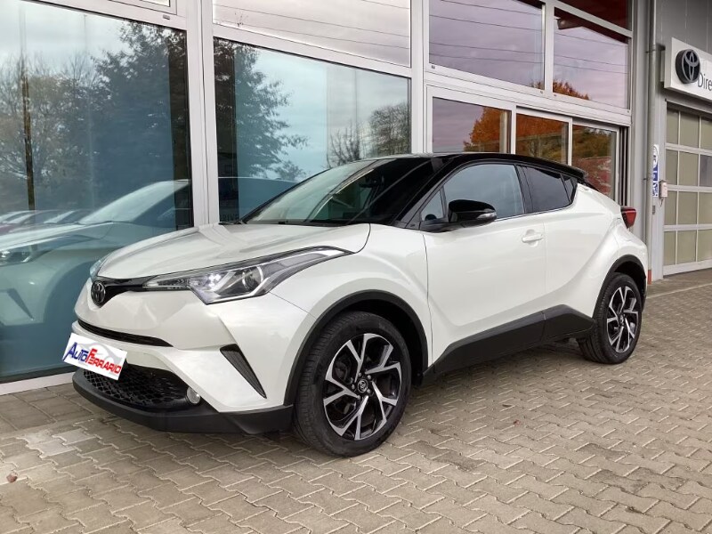 Foto TOYOTA C-HR (2016-2023)