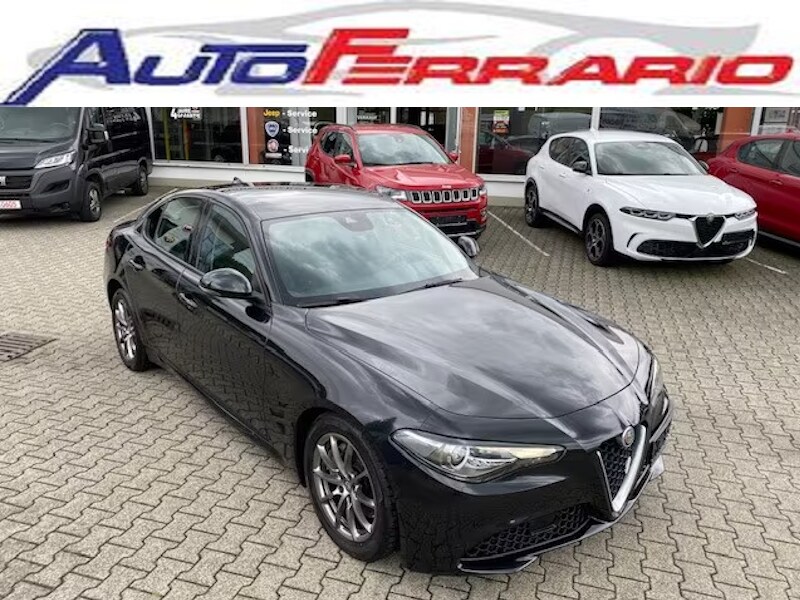 Foto ALFA ROMEO Giulia (2016)